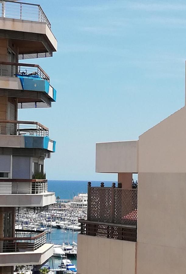 Lux City Loft In Front Of The Port Alicante Exterior photo
